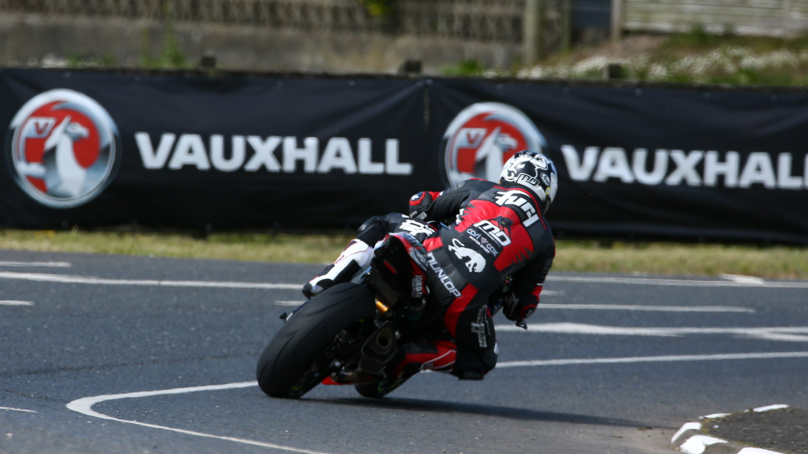 Michael Dunlop [Credit: Carl Cox Motorsport]